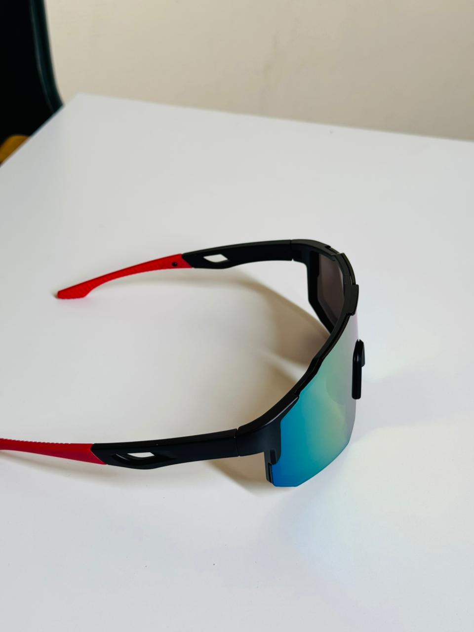 Chillspecs: Circuit Matte